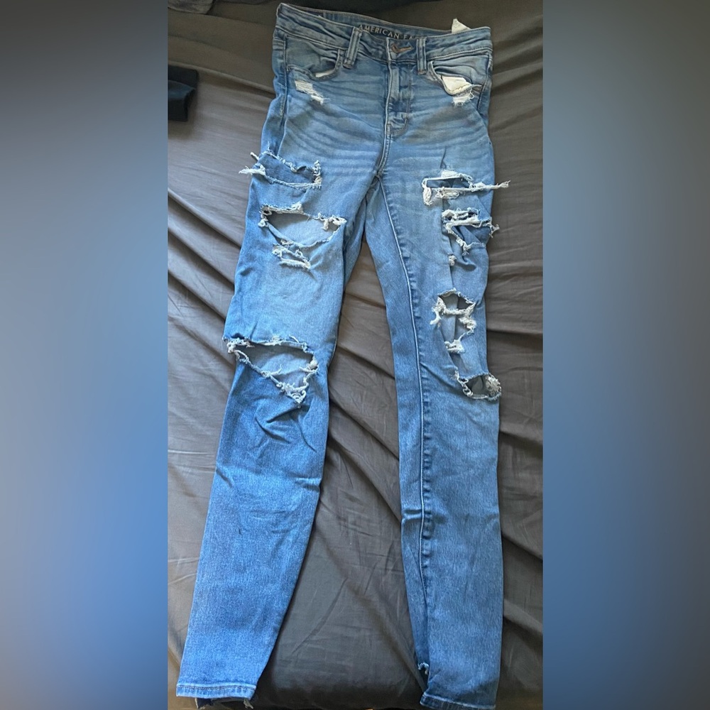 Skinny Jeans with Holes